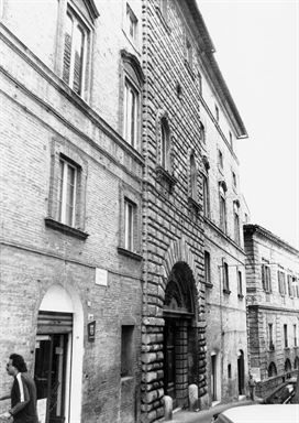 Palazzo Paccarone